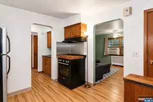 340 Saddle River Rd, Saddle Brook Township, NJ 07663 - Photo 19
