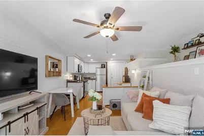 1030 Willow Avenue 2 #2, Hoboken, NJ 07030 - Photo 5