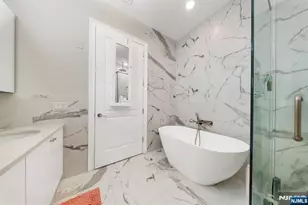 3 Somerset Ln 307, Edgewater, NJ 07020 - Photo 23