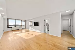 800 Palisade Ave 1804, Fort Lee, NJ 07024 - Photo 7