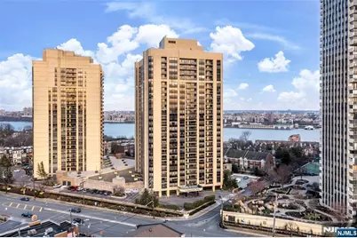 800 Palisade Avenue 1804 #1804, Fort Lee, NJ 07024 - Photo 1