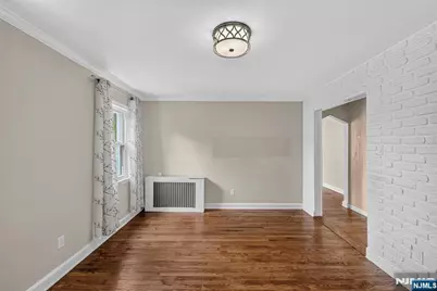 427 Kennedy Drive, Fairview, NJ 07022 - Photo 17