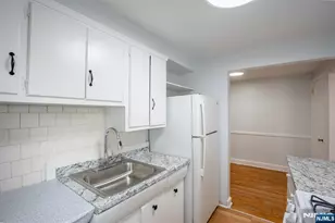 18 E 7th Street 1, Clifton, NJ 07011 - Photo 5