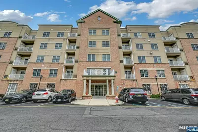 2107 Windsor Park Court 107 #107, Englewood, NJ 07631 - Photo 3