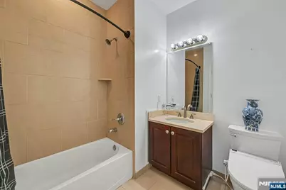2107 Windsor Park Court 107 #107, Englewood, NJ 07631 - Photo 25