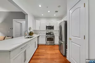 2107 Windsor Park Ct 107, Englewood, NJ 07631 - Photo 5