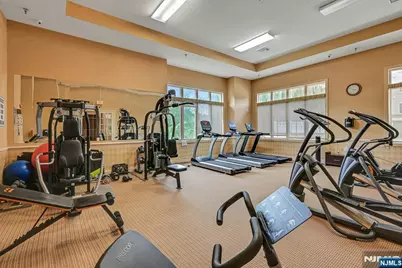 2107 Windsor Park Court 107 #107, Englewood, NJ 07631 - Photo 31