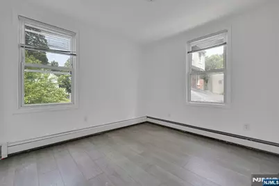 244 White, Englewood, NJ 07631 - Photo 5