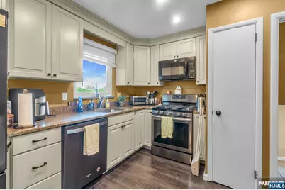 10 Overlook Avenue, Emerson, NJ 07630 - Photo 13