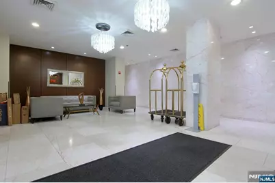 10 Regent Street 602 #602, Jersey City, NJ 07302 - Photo 9