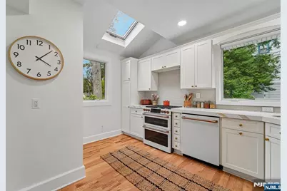 484 Spring Avenue, Ridgewood, NJ 07450 - Photo 11