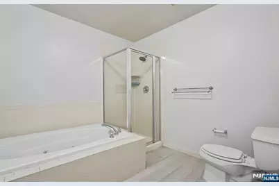 107 Brittany Court 281 #281, Clifton, NJ 07013 - Photo 19