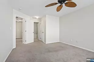 107 Brittany Ct 281, Clifton, NJ 07013 - Photo 17