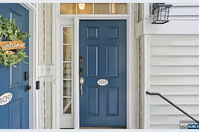 107 Brittany Court 281 #281, Clifton, NJ 07013 - Photo 3