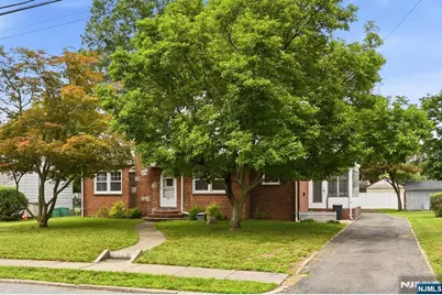 80 Highland Avenue, Emerson, NJ 07630 - Photo 3