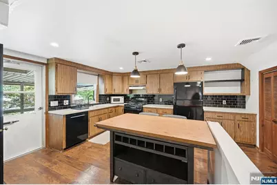 80 Highland Avenue, Emerson, NJ 07630 - Photo 19