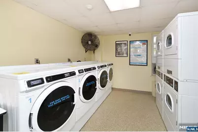 5 Roosevelt Place 5C #5C, Montclair, NJ 07042 - Photo 15
