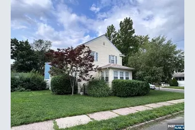 58 Buena Vista Avenue 2 #2, Hawthorne, NJ 07506 - Photo 9