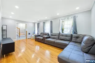 361 Walthery Ave, Ridgewood, NJ 07450 - Photo 3