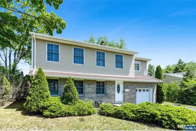361 Walthery Avenue, Ridgewood, NJ 07450 - Photo 17