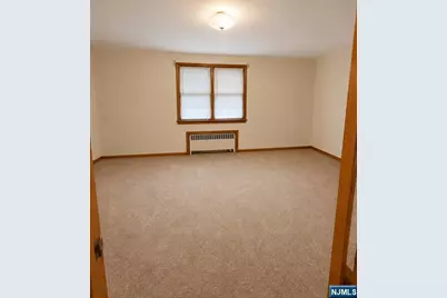173 Hartmann Avenue, Garfield, NJ 07026 - Photo 7