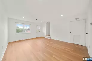 156 Parkview Dr 24, Teaneck Township, NJ 07666 - Photo 3