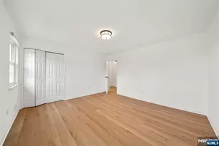 156 Parkview Dr 24, Teaneck Township, NJ 07666 - Photo 17