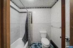 812 Mountain Ave, Wyckoff Township, NJ 07481 - Photo 23