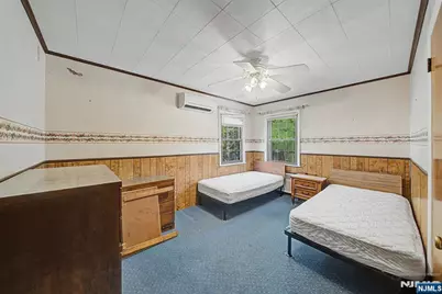 812 Mountain Avenue, Wyckoff Township, NJ 07481 - Photo 17