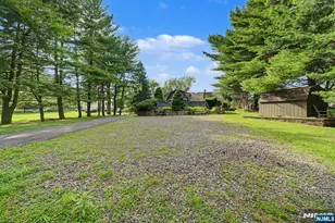 812 Mountain Ave, Wyckoff Township, NJ 07481 - Photo 41