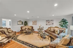 312 Old Tappan Rd, Old Tappan, NJ 07675 - Photo 5