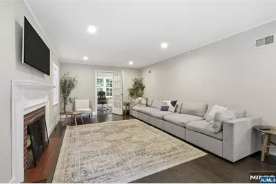 1 Argyle Road, Montclair, NJ 07043 - Photo 3
