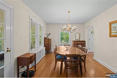 243 W Saddle River Road, Upper Saddle River, NJ 07458 - Photo 5
