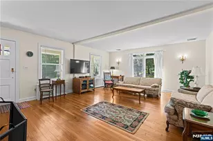 243 W Saddle River Rd, Upper Saddle River, NJ 07458 - Photo 3