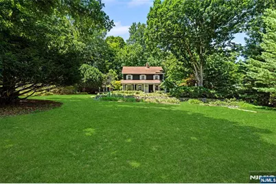 243 W Saddle River Road, Upper Saddle River, NJ 07458 - Photo 27