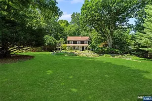 243 W Saddle River Rd, Upper Saddle River, NJ 07458 - Photo 27