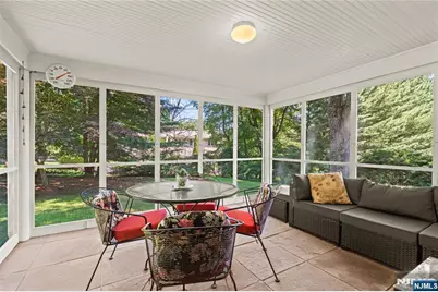 243 W Saddle River Road, Upper Saddle River, NJ 07458 - Photo 7