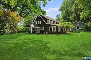 243 W Saddle River Rd, Upper Saddle River, NJ 07458 - Photo 25
