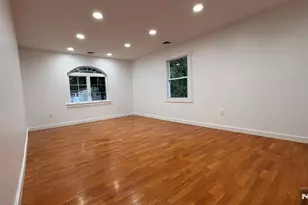 266 Hamilton Rd, Teaneck Township, NJ 07666 - Photo 9