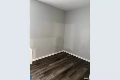 310 Hamilton Street, Harrison, NJ 07029 - Photo 5