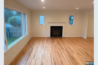 12 Cortland Place A #A, Tenafly, NJ 07670 - Photo 5