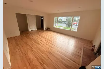 12 Cortland Place A #A, Tenafly, NJ 07670 - Photo 3