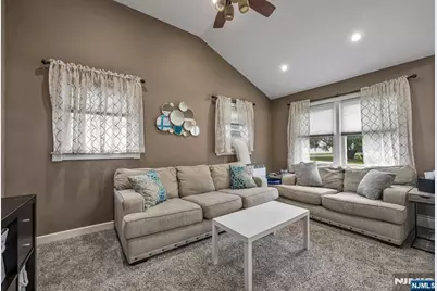 123 Oak Street, Rockaway Township, NJ 07801 - Photo 15