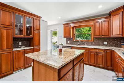 881 Bordentown Avenue, South Amboy, NJ 08879 - Photo 13