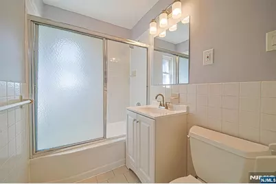 188 Hillside Avenue G2 #G2, Leonia, NJ 07605 - Photo 3