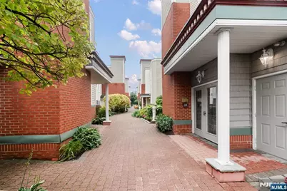 148 The Promenade, Edgewater, NJ 07020 - Photo 25