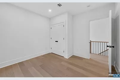 134 Morningside Road, Paramus, NJ 07652 - Photo 33