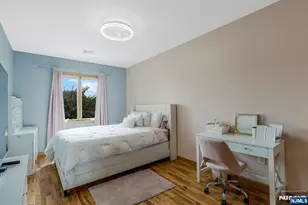 146 Bathurst Ave, North Arlington, NJ 07031 - Photo 25