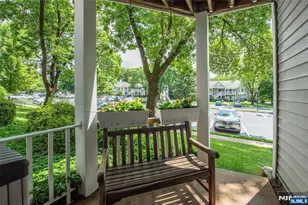 540 Holly Ct, Mahwah, NJ 07430 - Photo 7