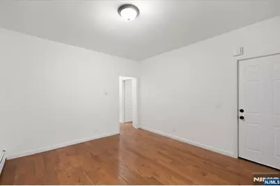 533 Clinton Street, East Orange, NJ 07018 - Photo 13